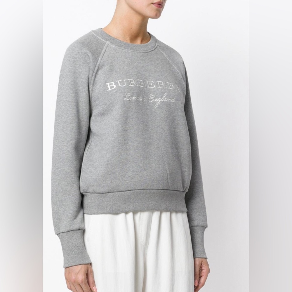 Burberry  Women's L Gray Logo Embroidered Sweatshirt
Lightly used